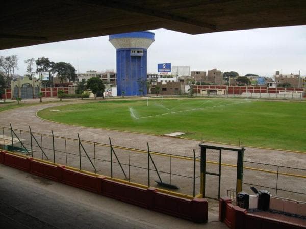 Estadio José Picasso Peratta main image