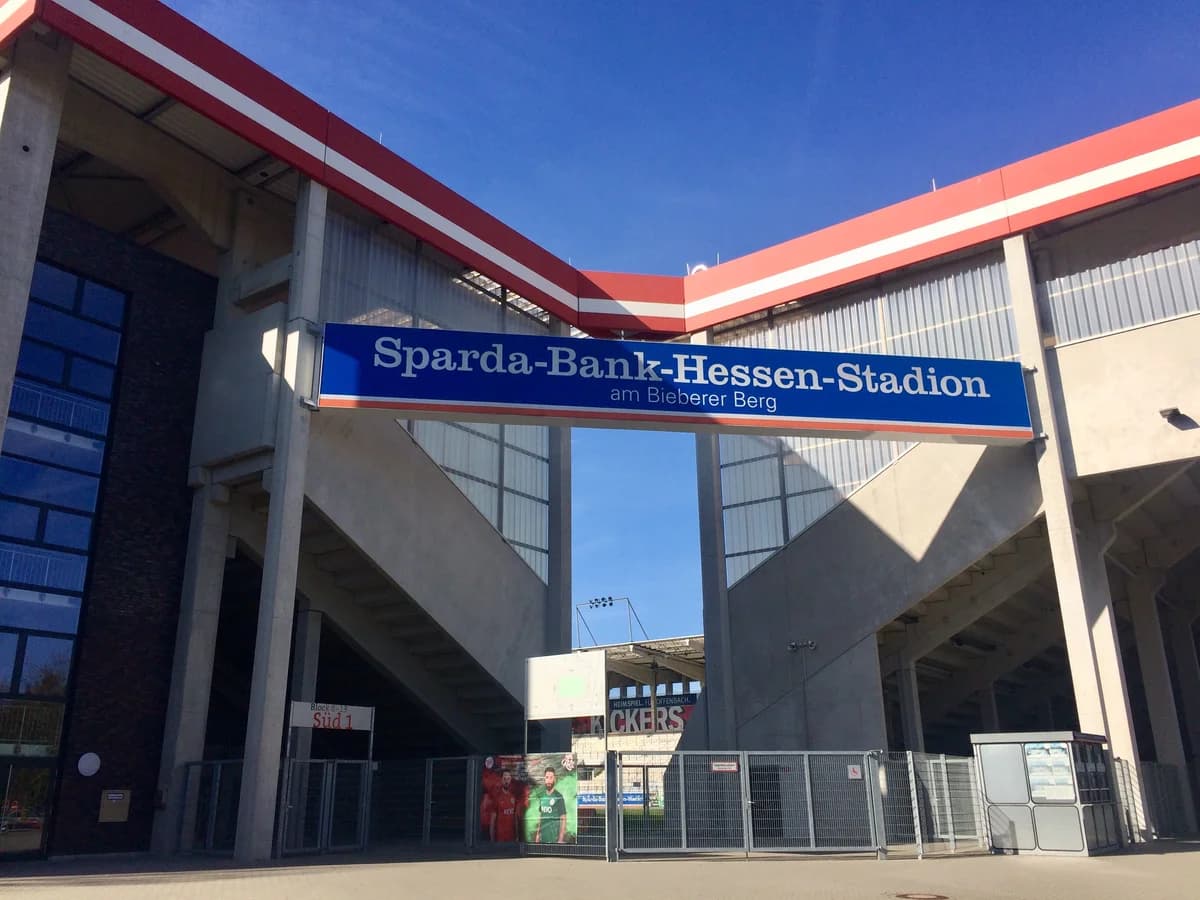 Sparda-Bank-Hessen-Stadion 01